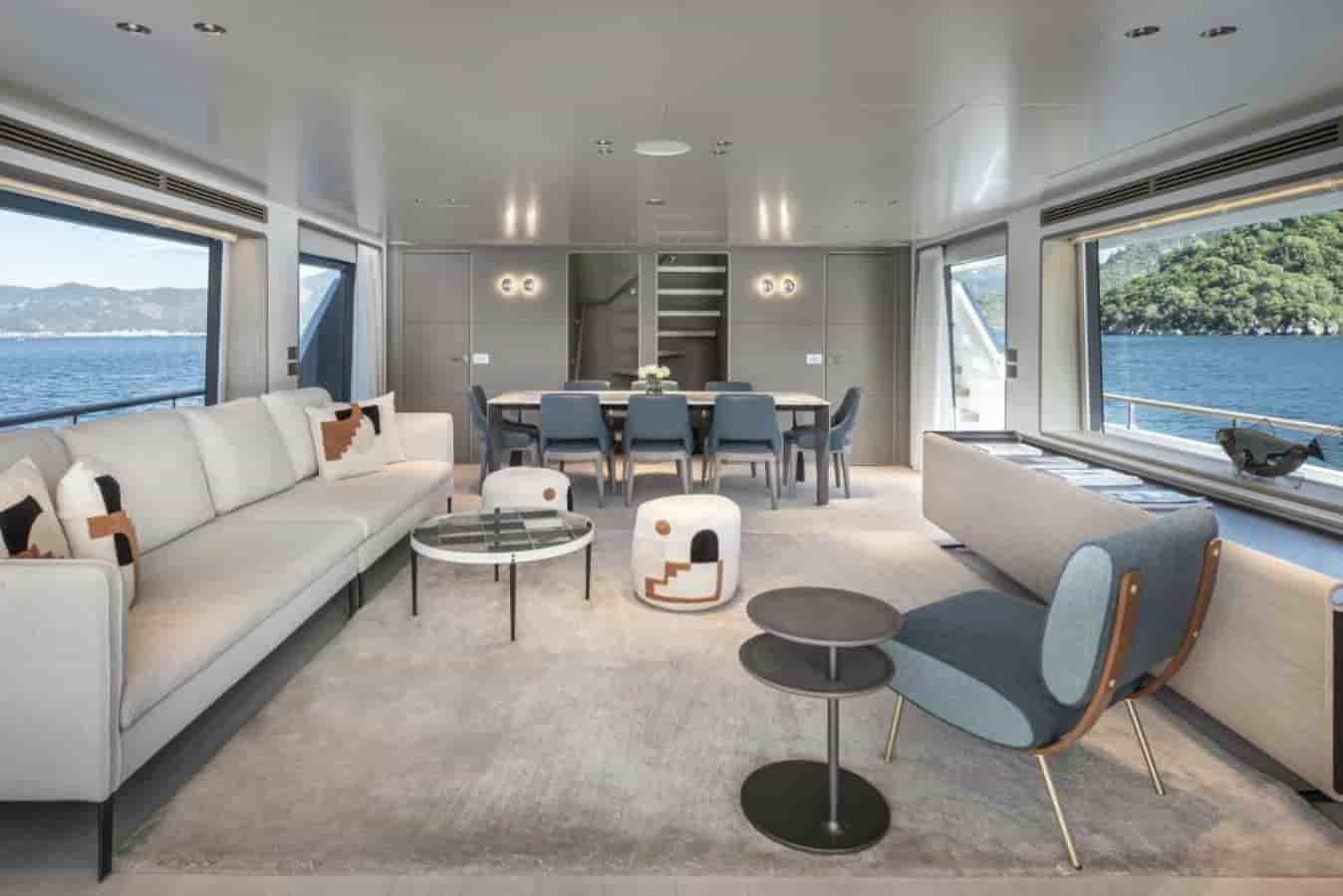 Ferretti Custom Line Navetta 30 - View 30