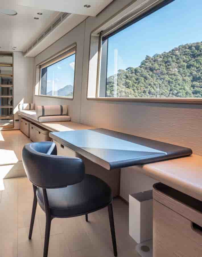 Ferretti Custom Line Navetta 30 - View 37