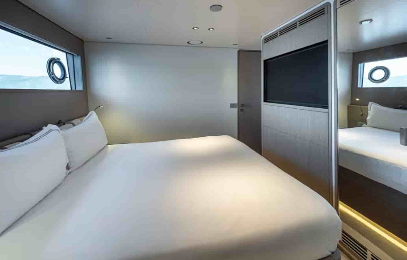 Ferretti Custom Line Navetta 30 - View 46