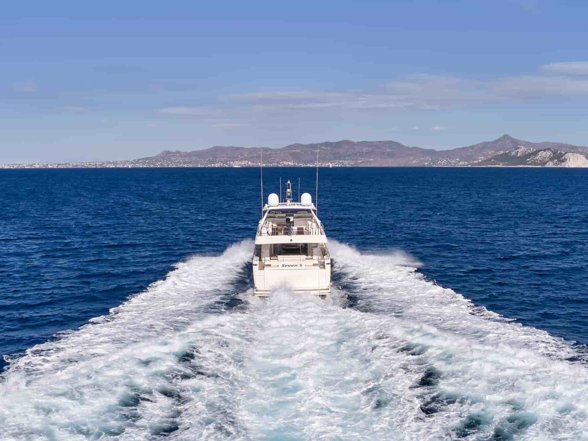 Ferretti Custom Line 97 - View 14