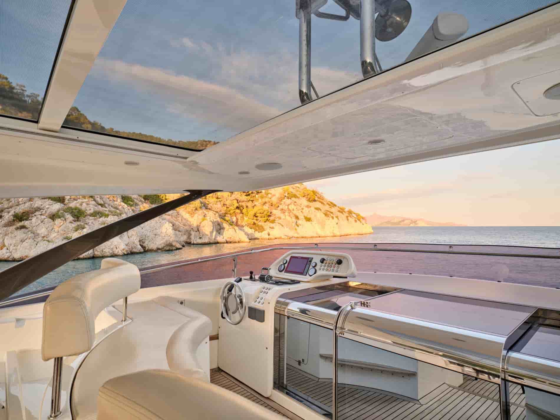 Ferretti Custom Line 97 - View 32