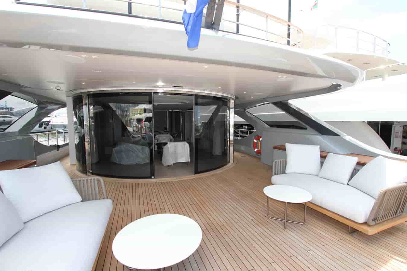 Benetti Oasis 34M - View 13