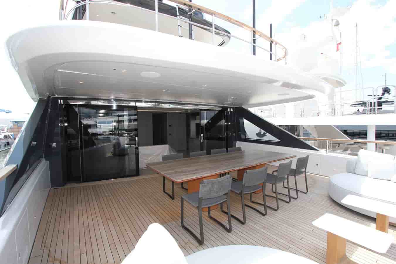 Benetti Oasis 34M - View 20