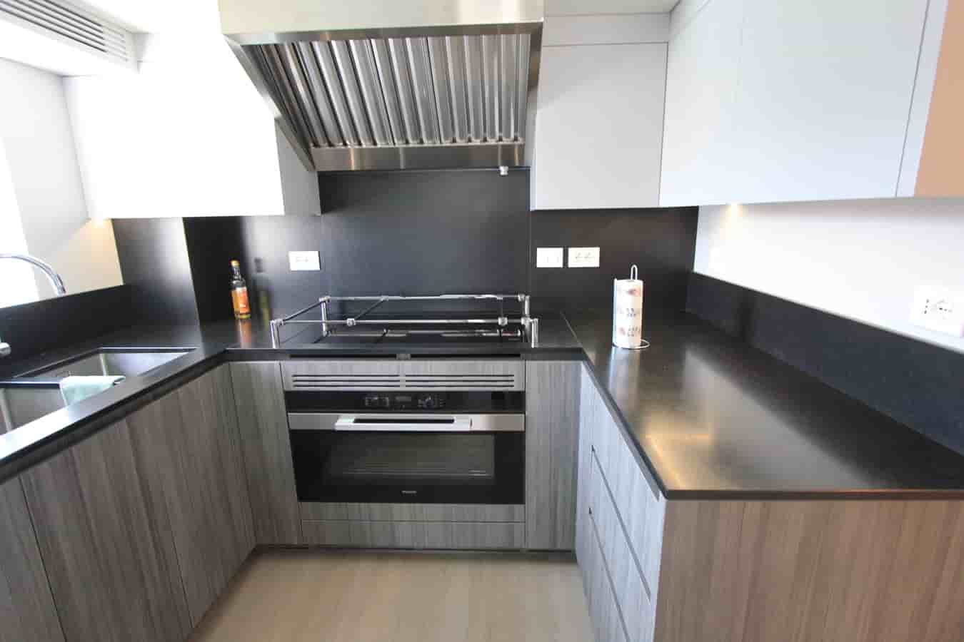 Benetti Oasis 34M - View 35