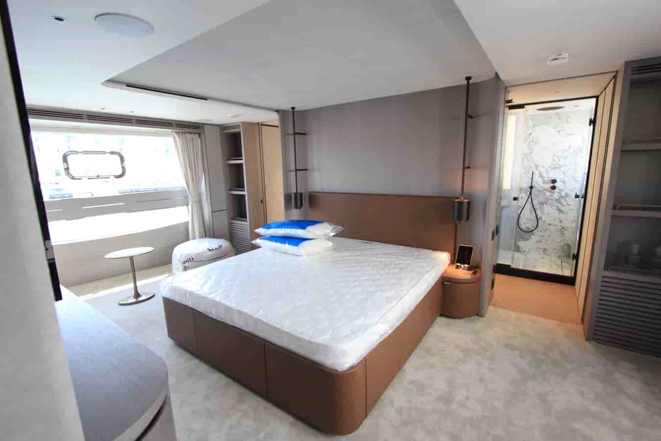 Benetti Oasis 34M - View 38
