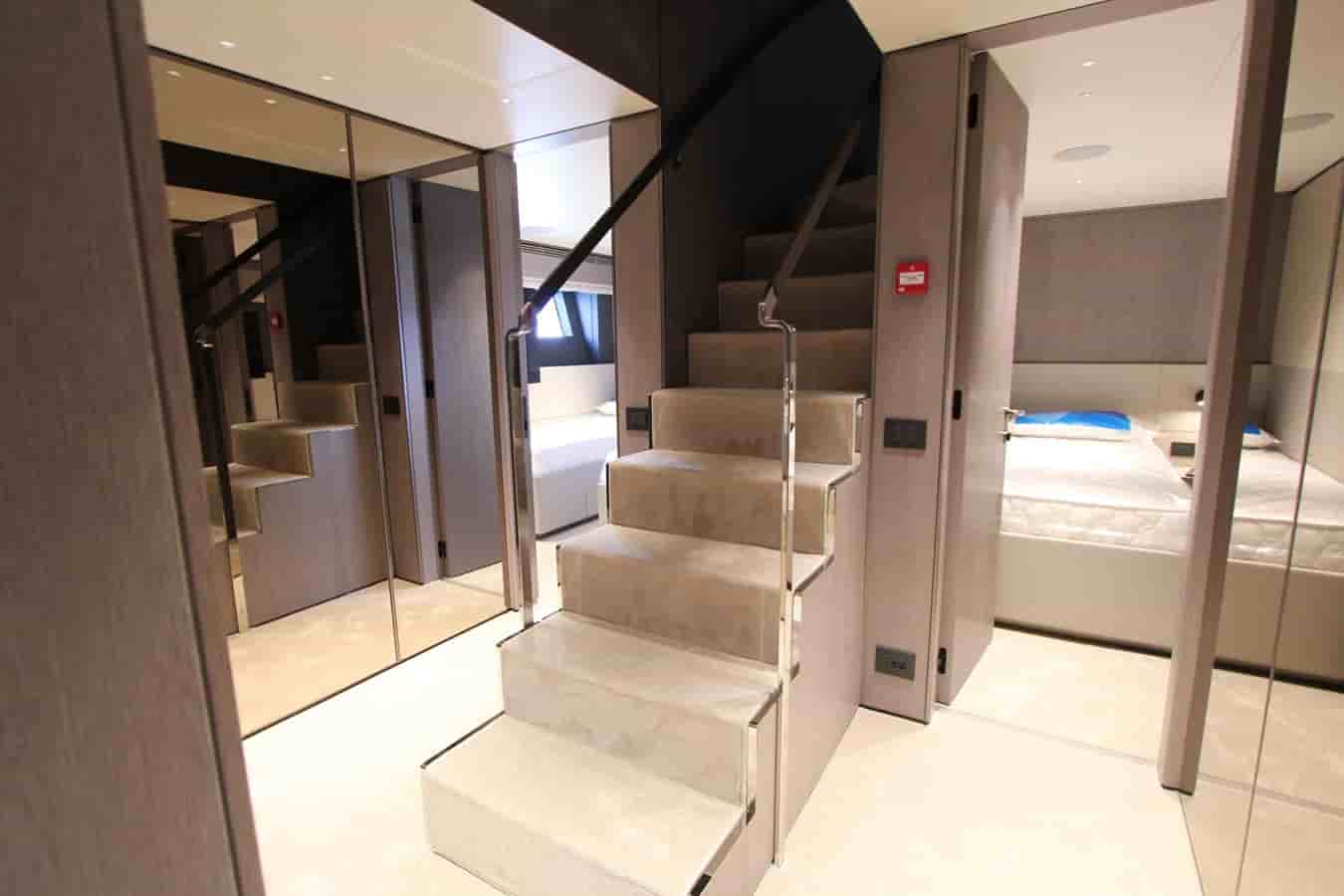 Benetti Oasis 34M - View 43