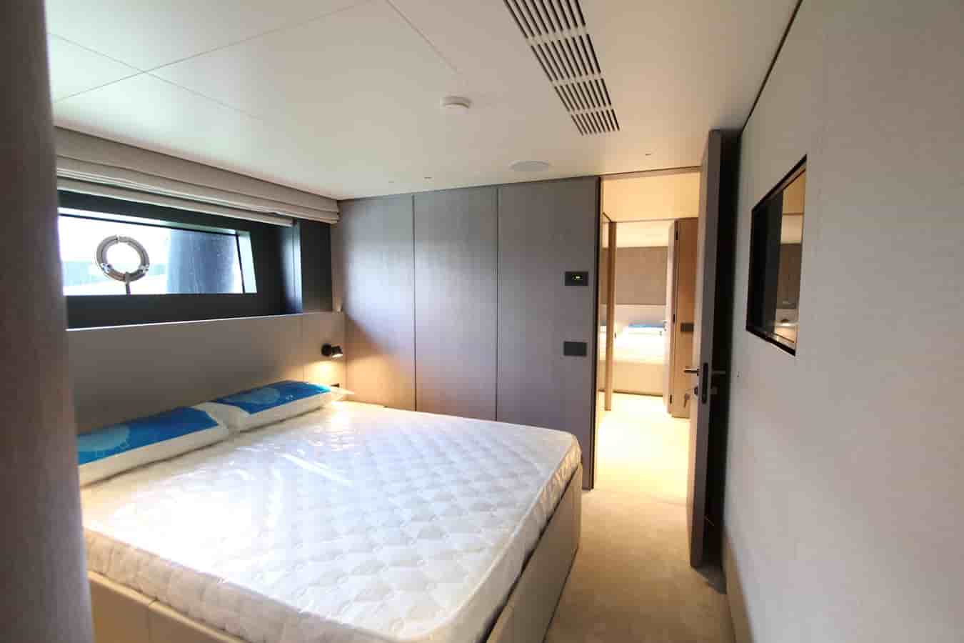 Benetti Oasis 34M - View 48