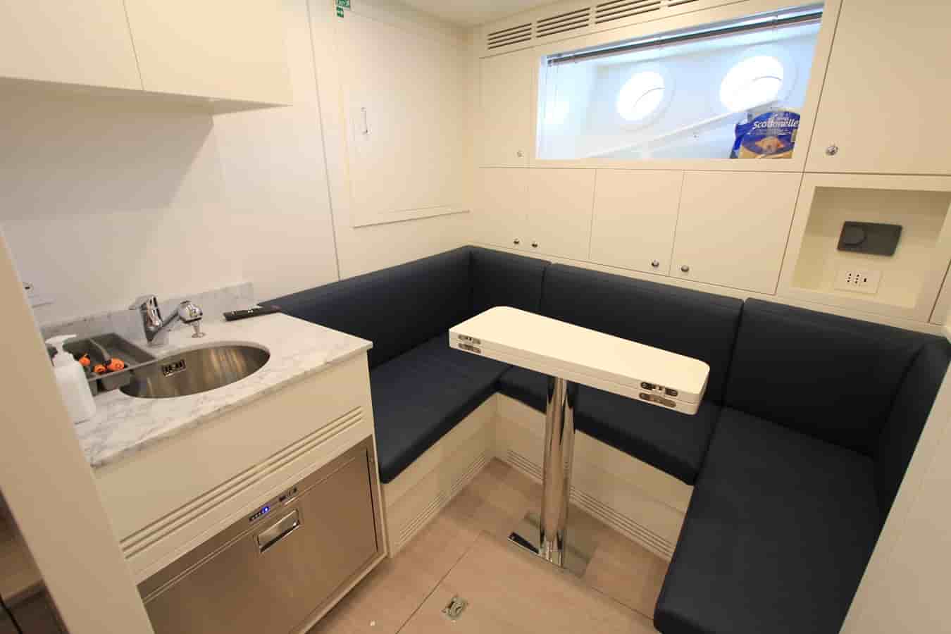 Benetti Oasis 34M - View 54