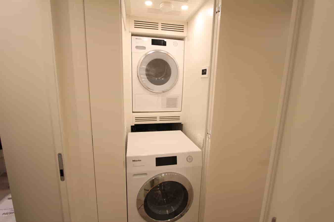 Benetti Oasis 34M - View 56