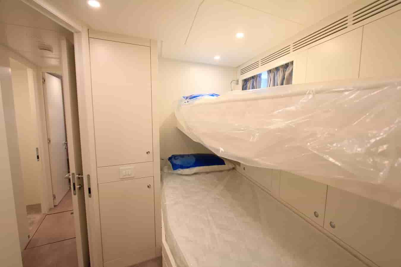 Benetti Oasis 34M - View 59