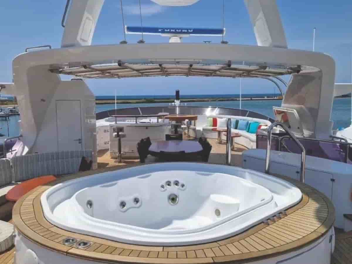 Benetti Vision 145 - View 10