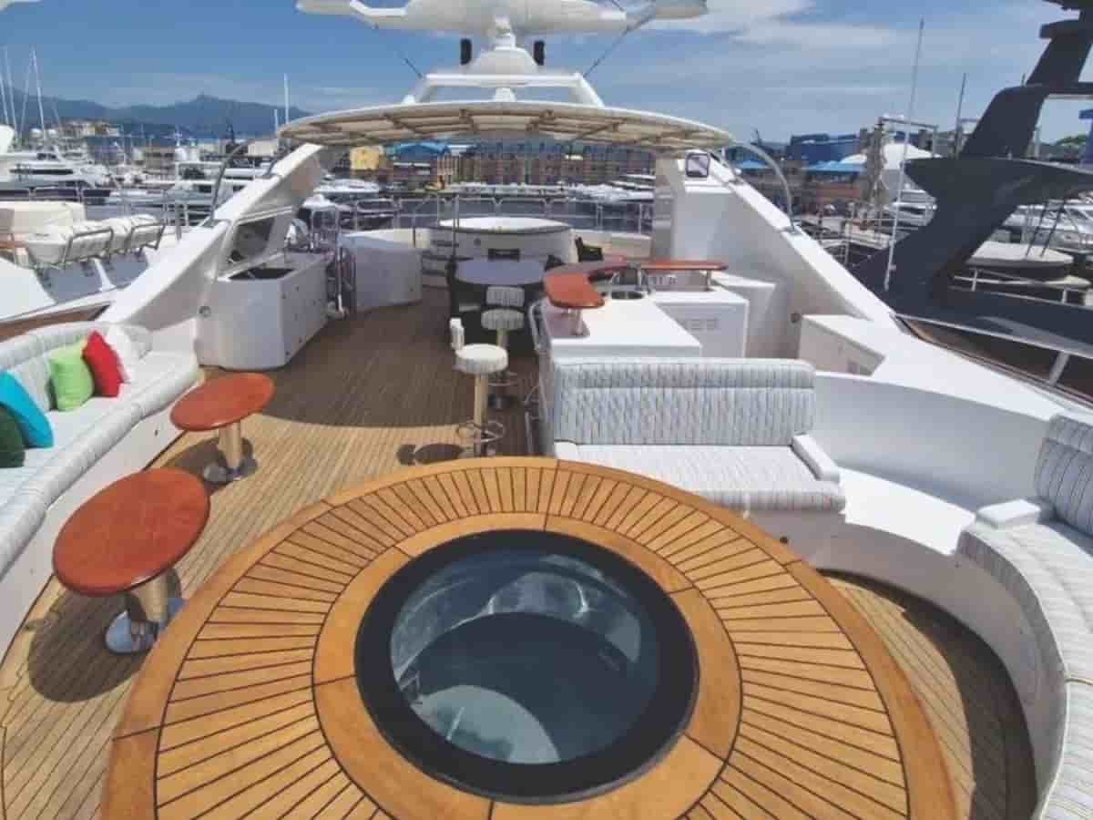 Benetti Vision 145 - View 11