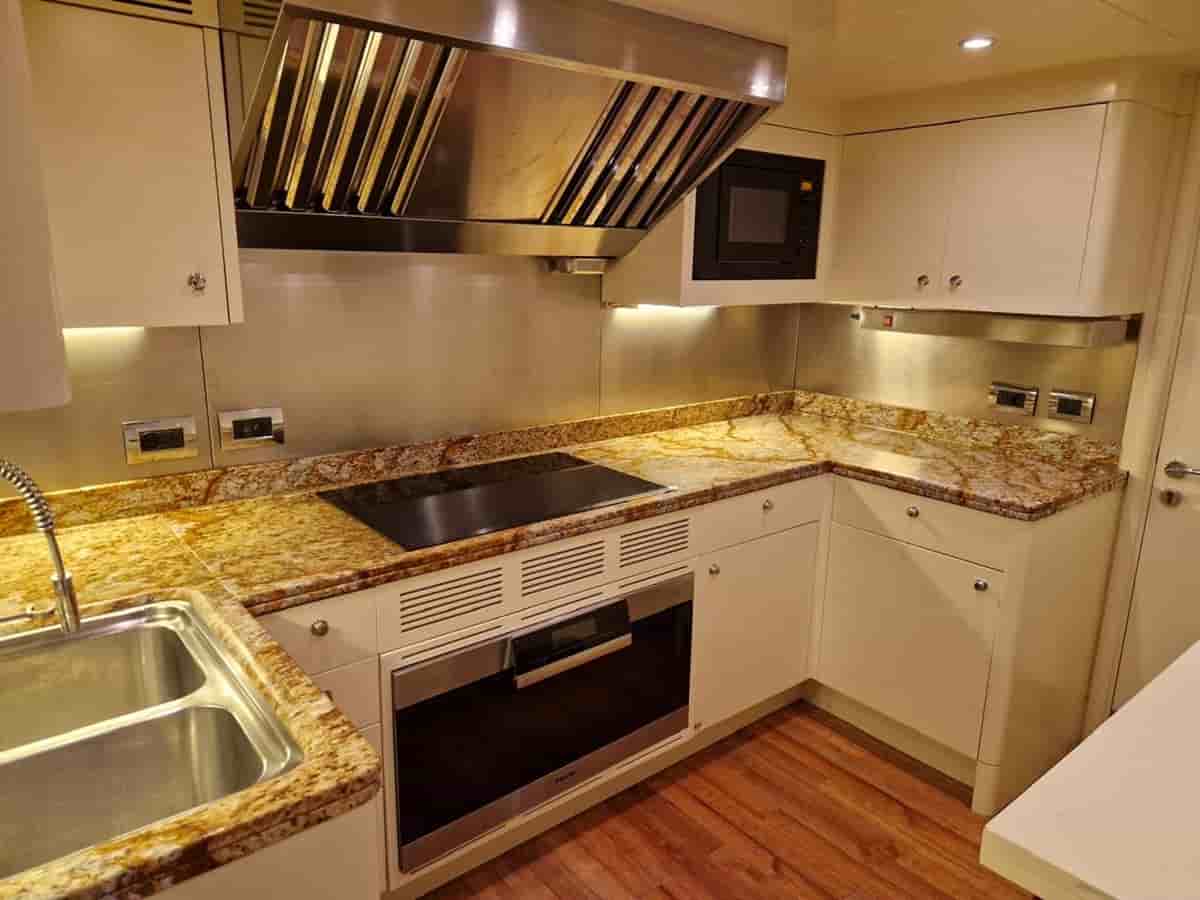 Benetti Vision 145 - View 16