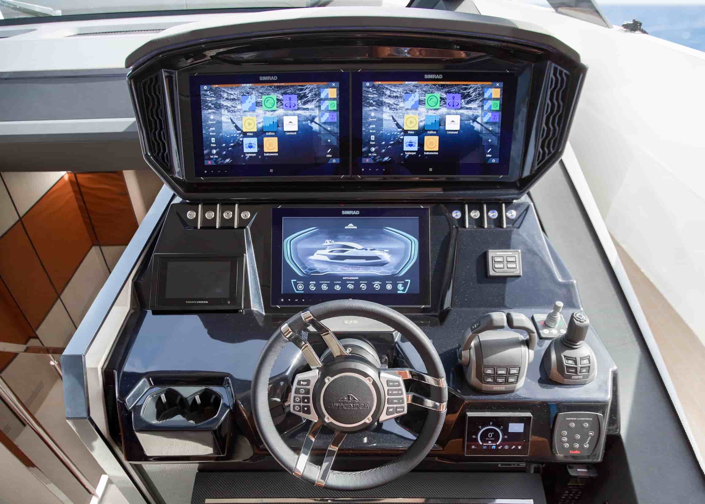 Astondoa 677 Coupe - View 29