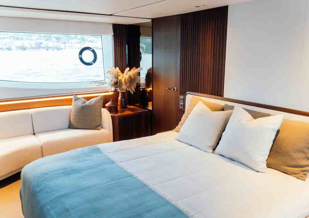 Princess X80 - View 40