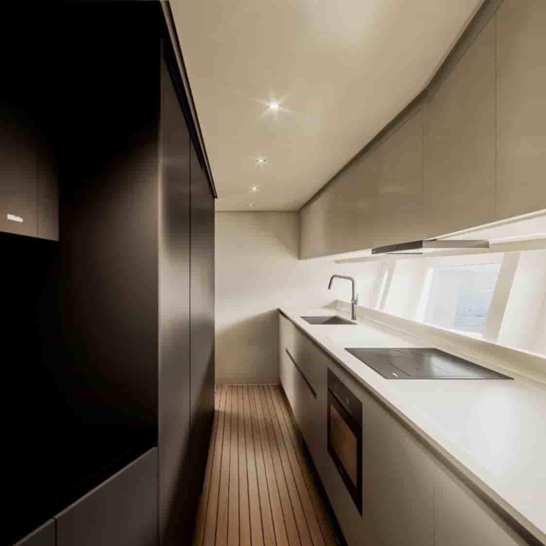 AB Yachts 110 - View 11