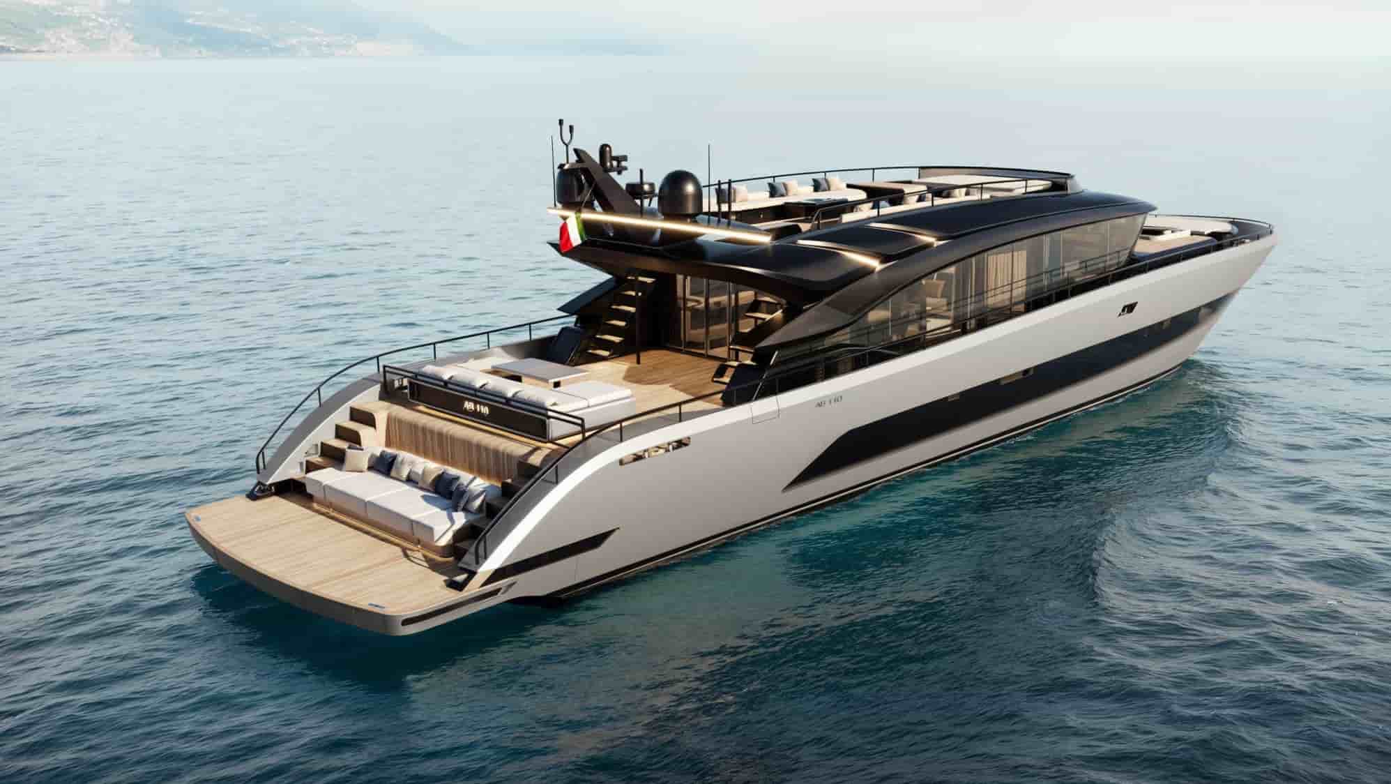 AB Yachts 110 - View 4