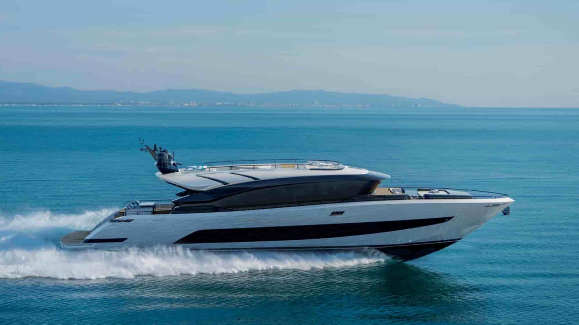 AB Yachts 95 - View 4
