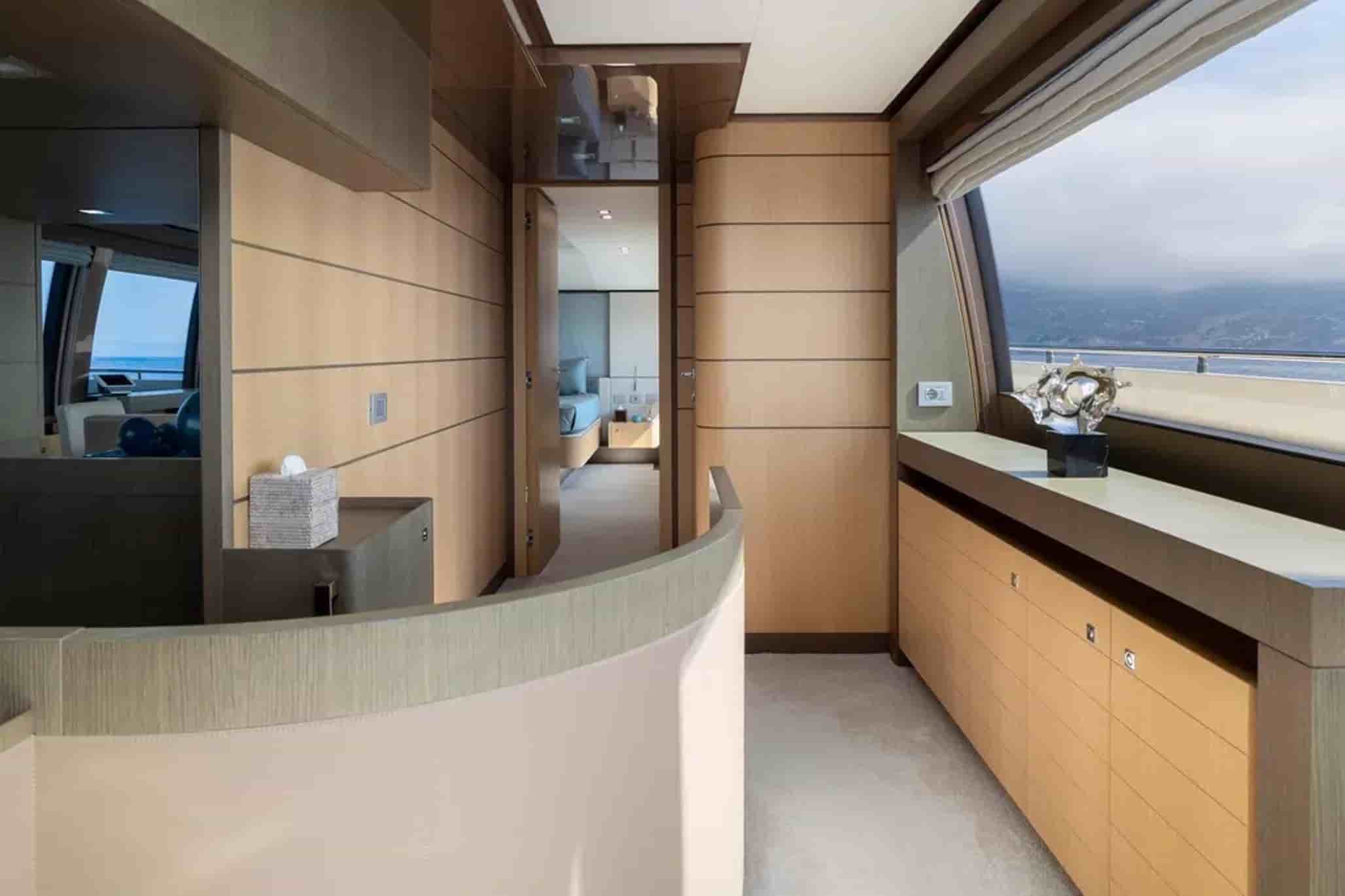 Ferretti 960 - View 30