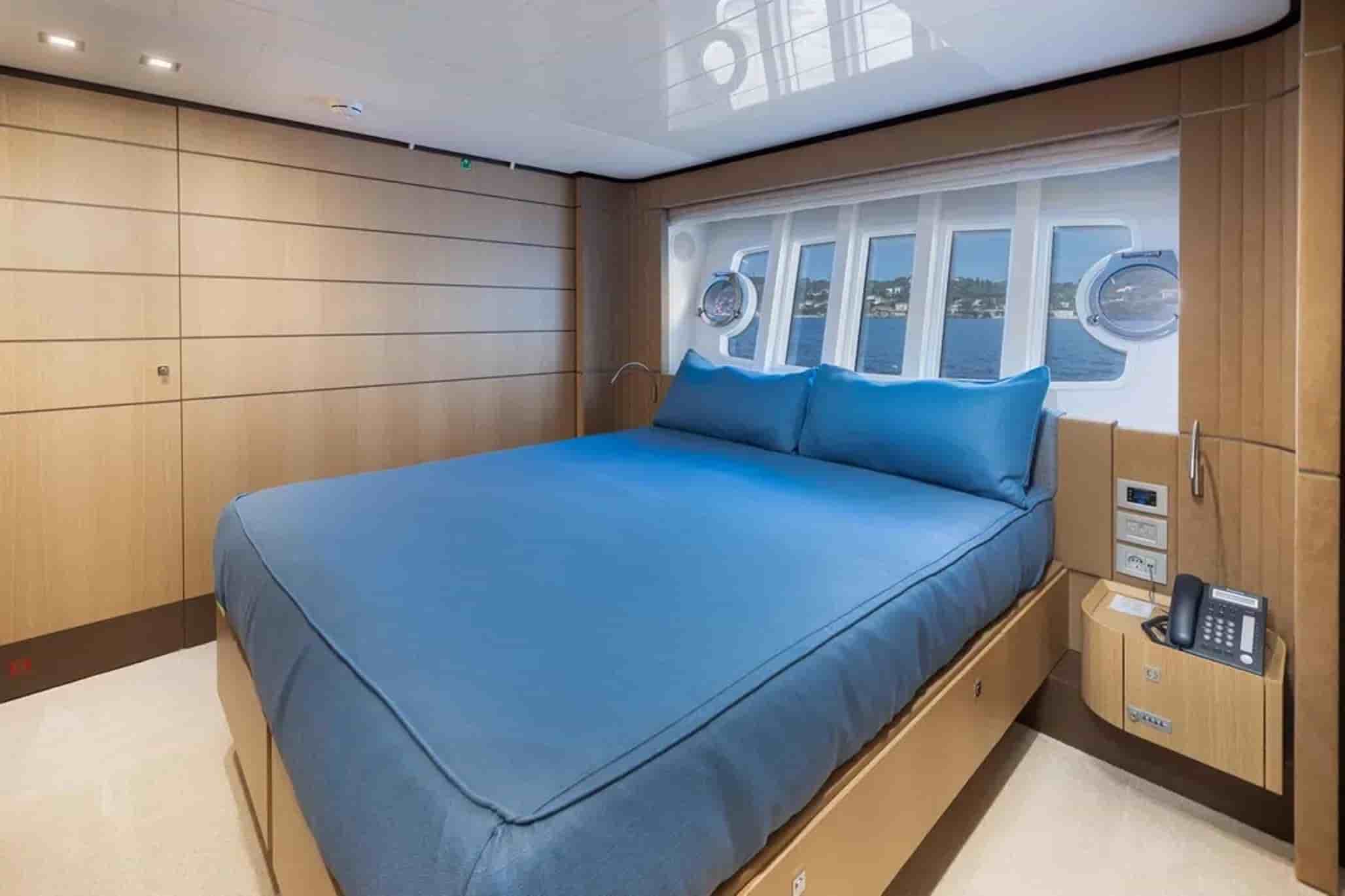 Ferretti 960 - View 38