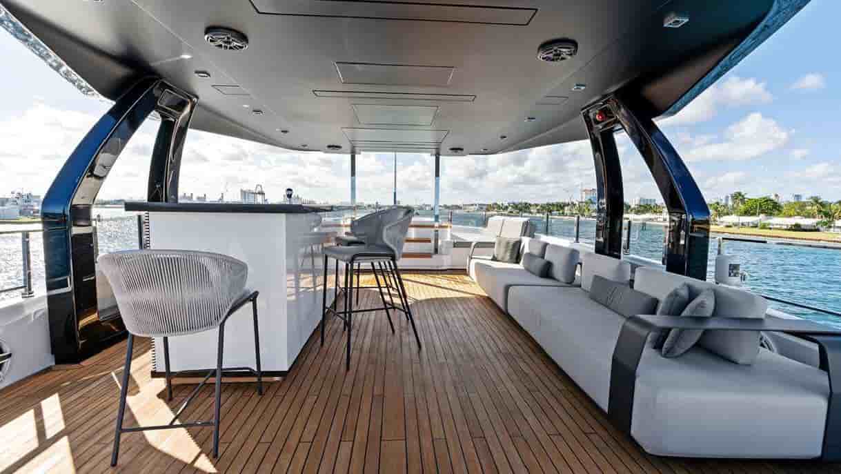 Custom Line Navetta 37 - View 16