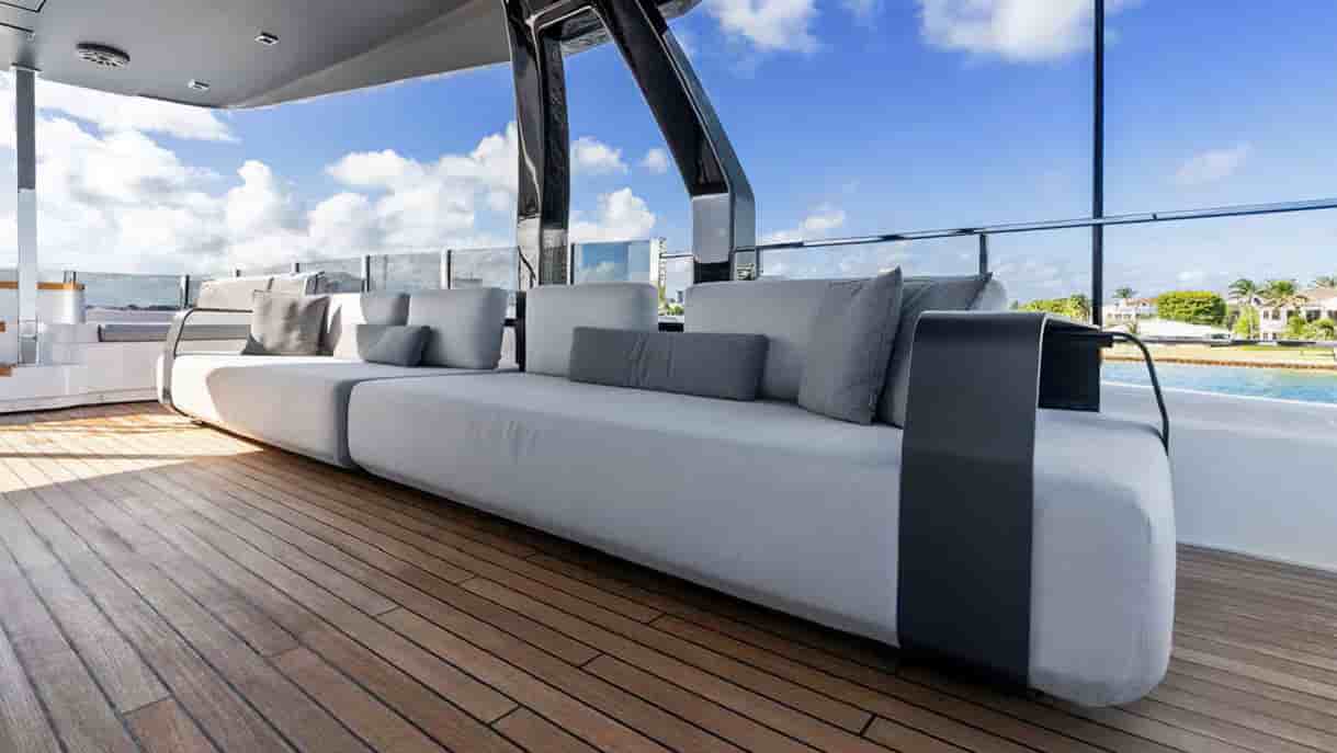 Custom Line Navetta 37 - View 17