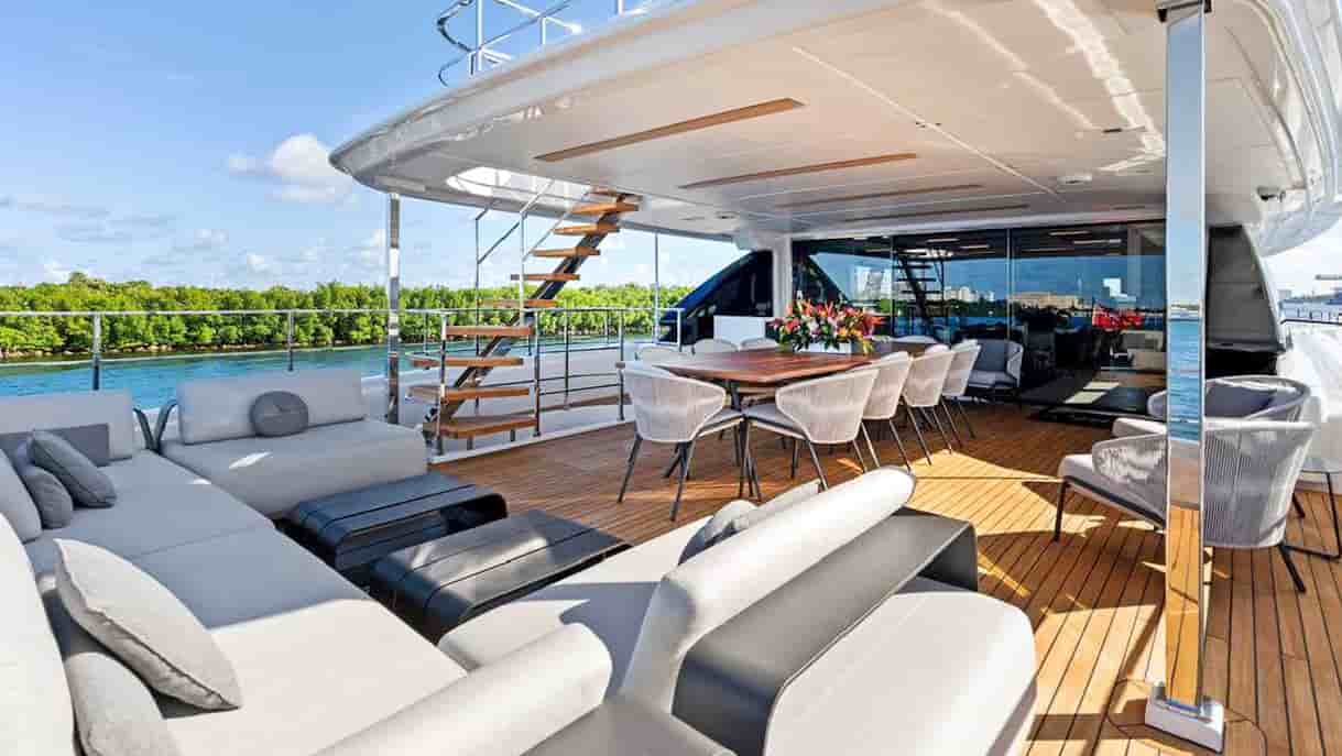 Custom Line Navetta 37 - View 22