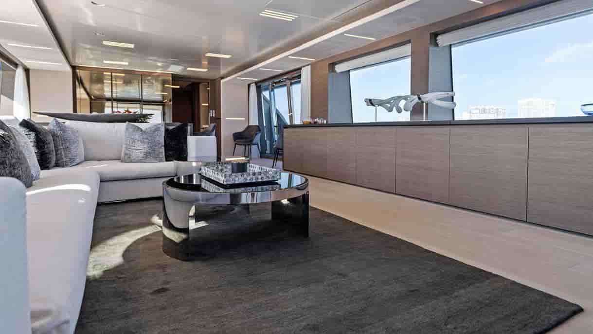 Custom Line Navetta 37 - View 35