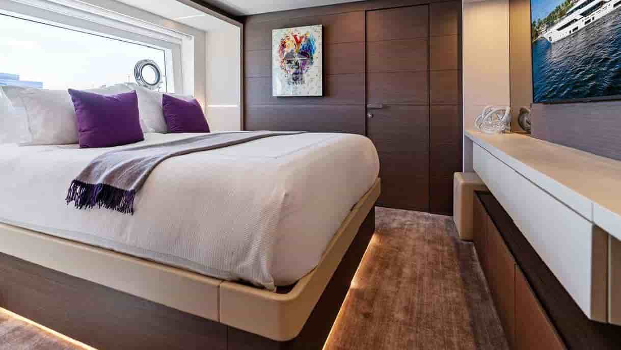 Custom Line Navetta 37 - View 50