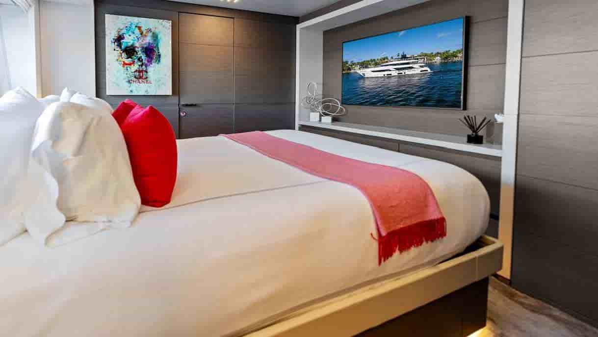 Custom Line Navetta 37 - View 52