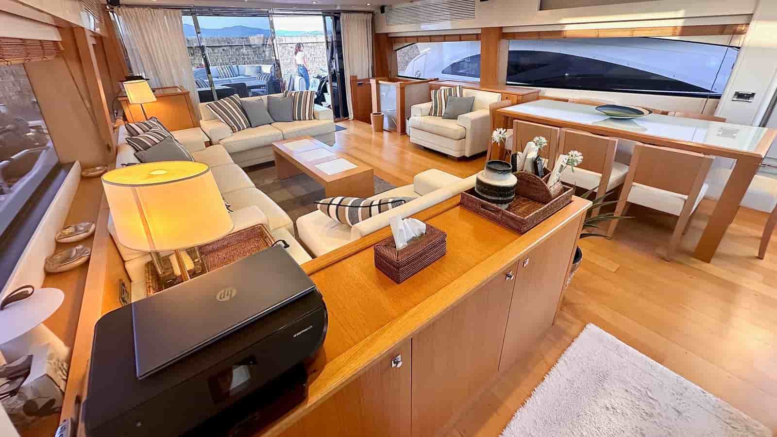 Sunseeker Predator 84 - View 26