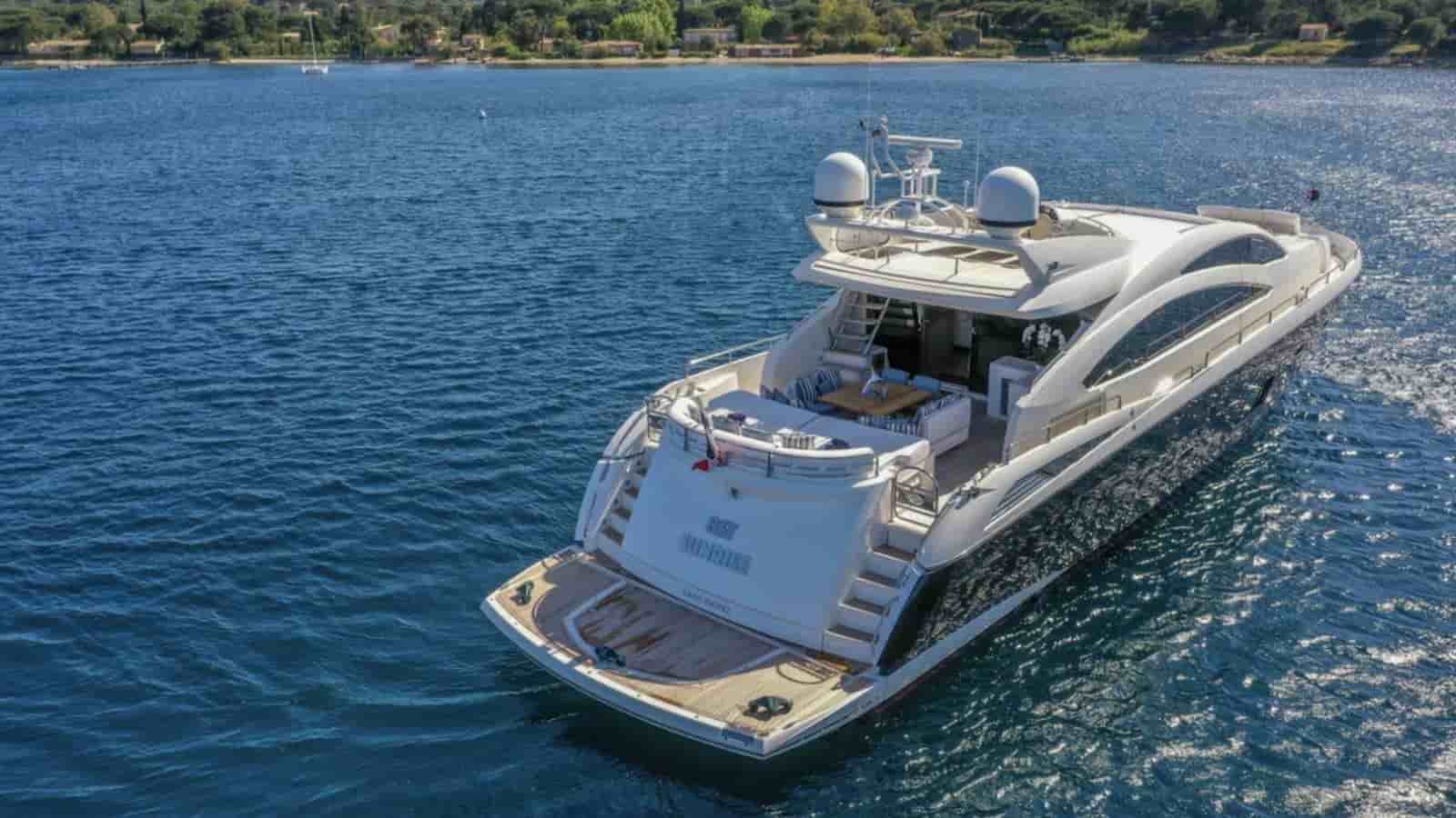 Sunseeker Predator 84 - View 9