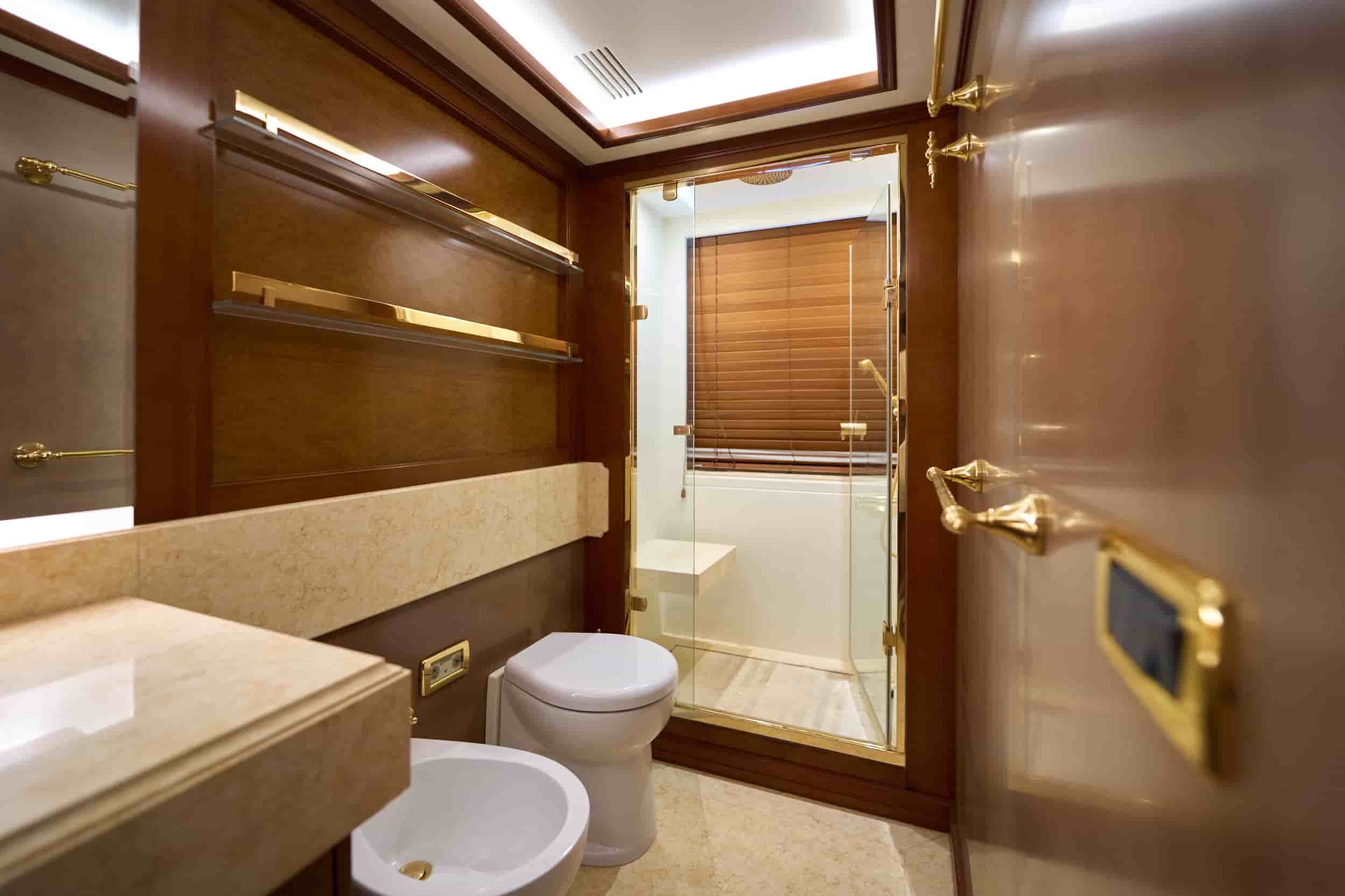 Benetti Delfino 93 - View 44