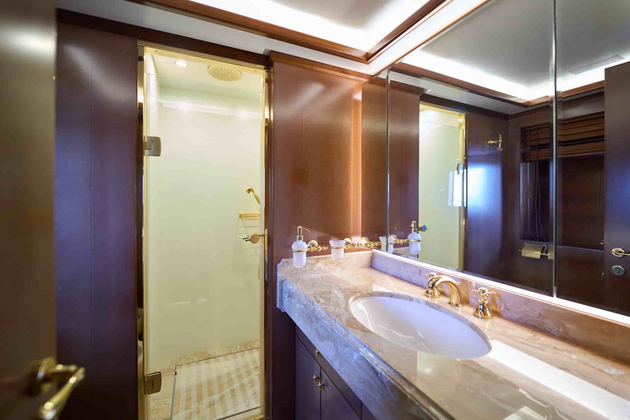 Benetti Delfino 93 - View 49