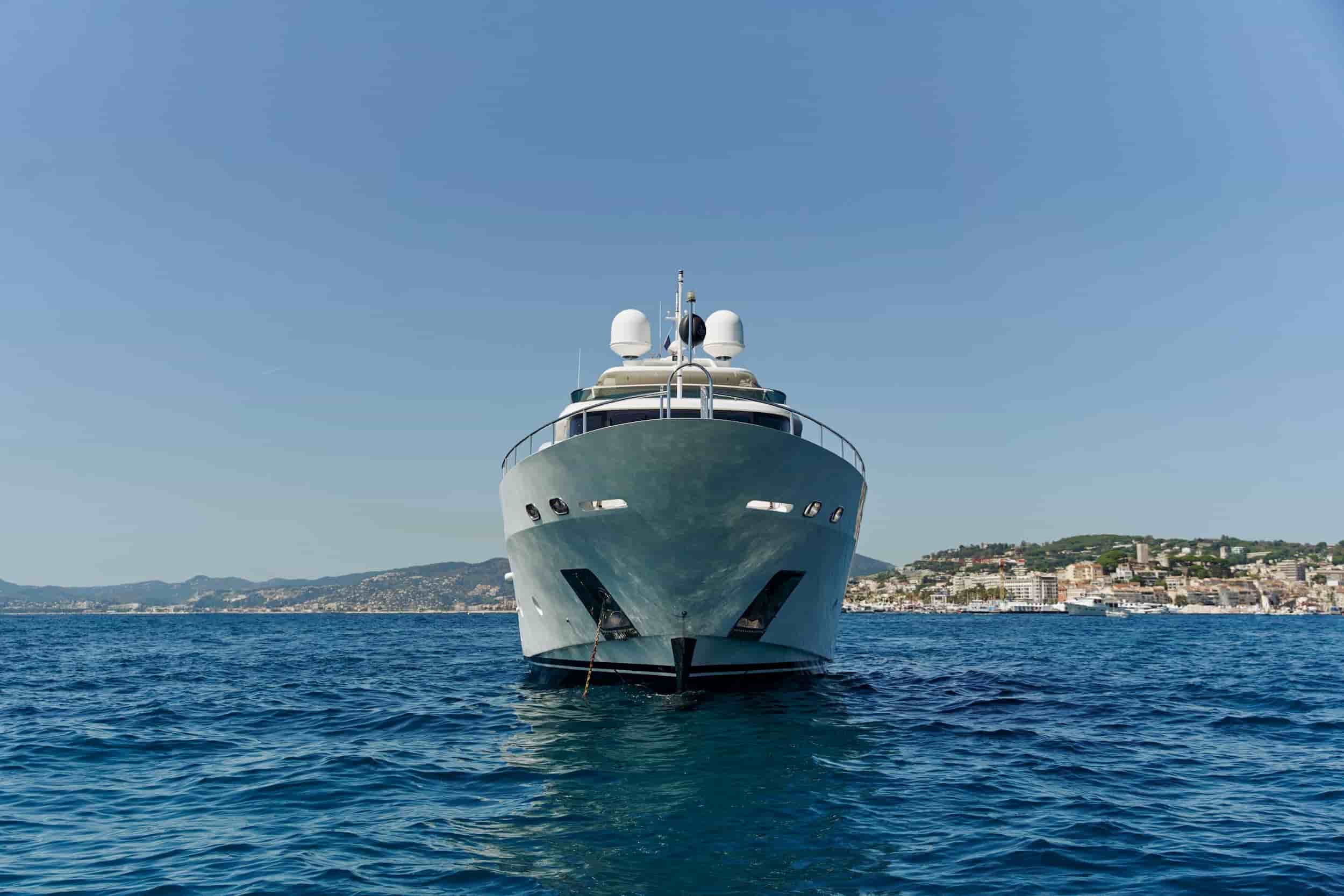 Benetti Delfino 93 - View 7