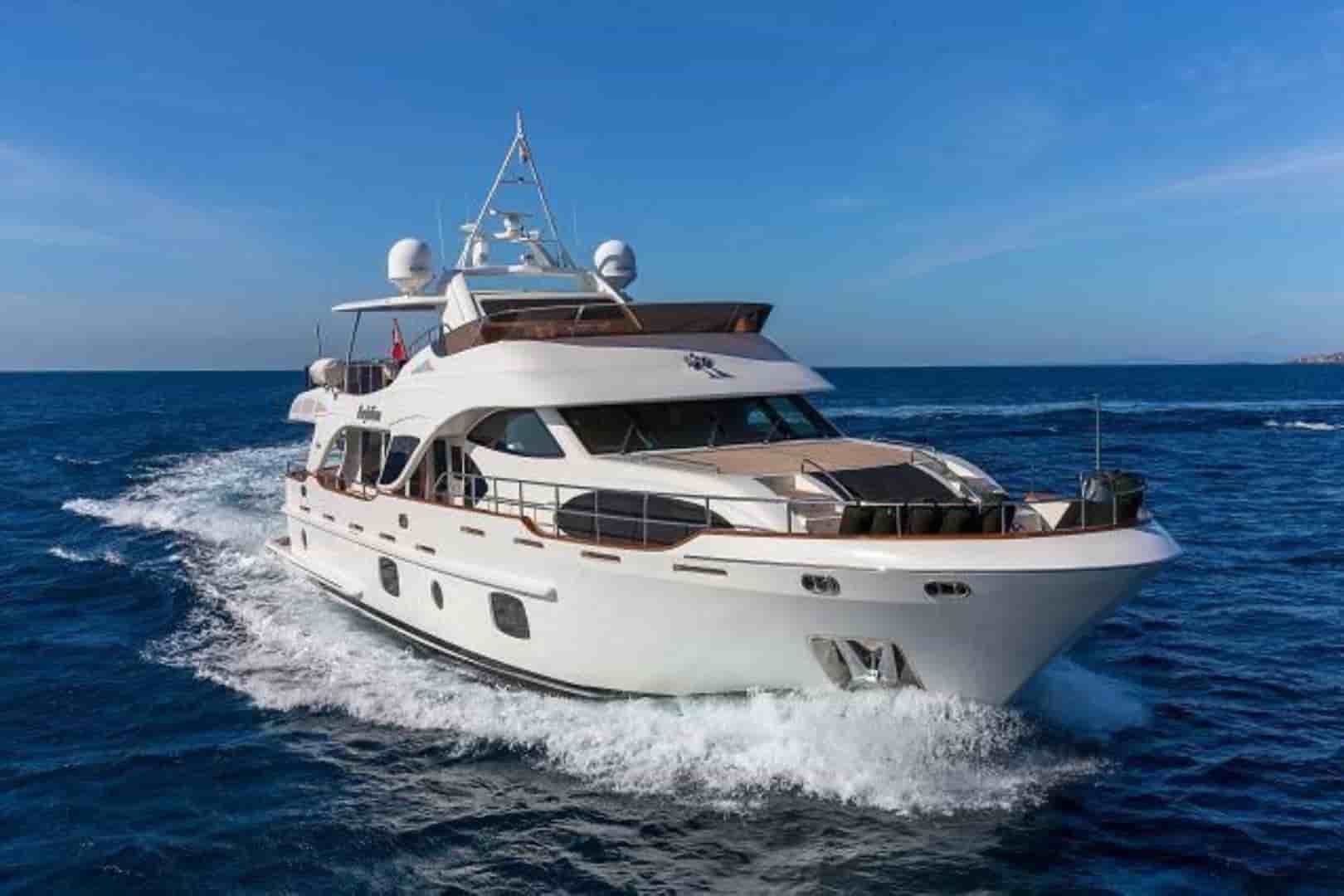 Benetti Legend 85 - View 8