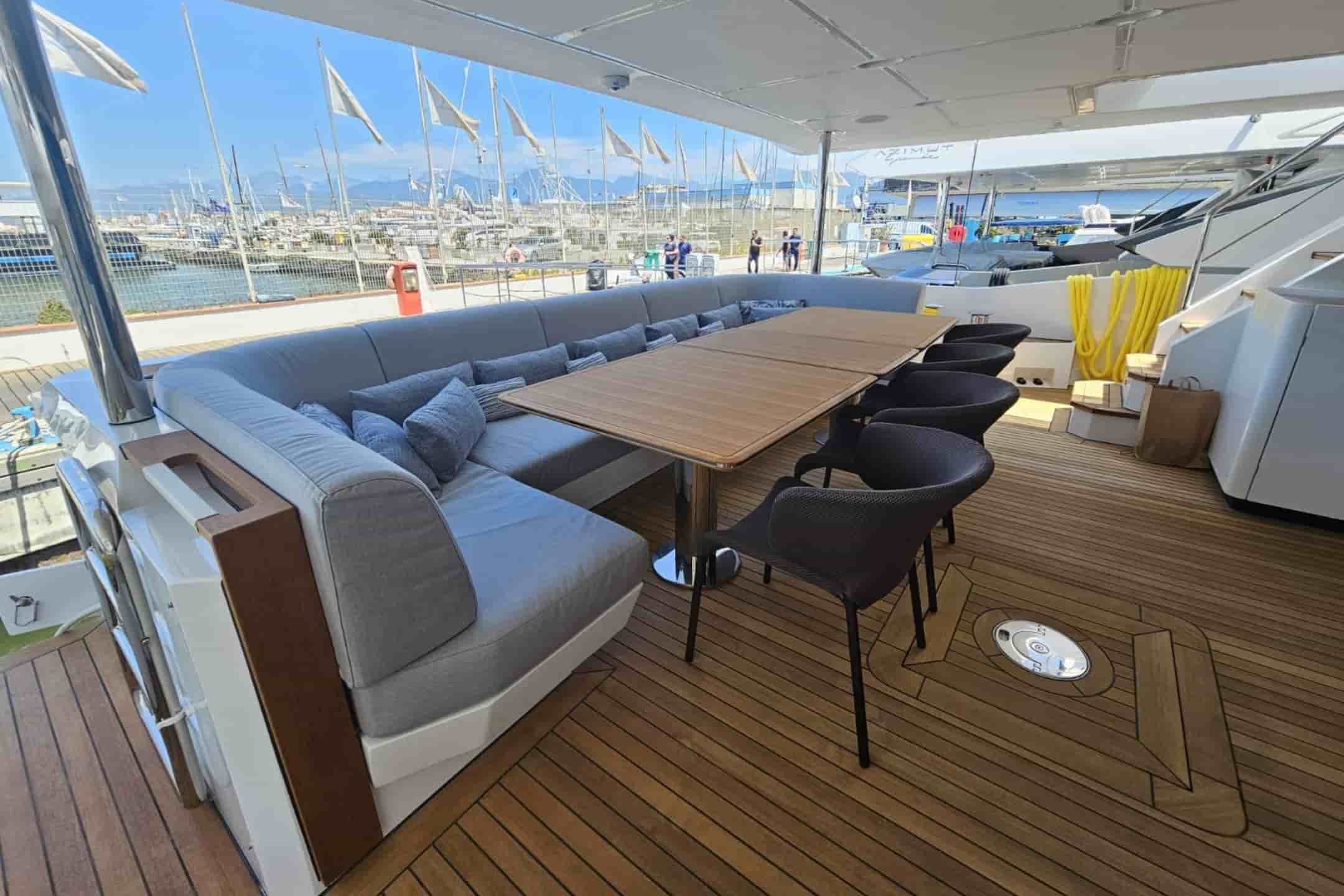 Azimut Grande 32M - View 7