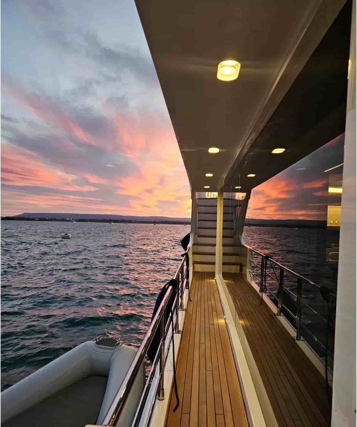 Azimut Grande 32M - View 8