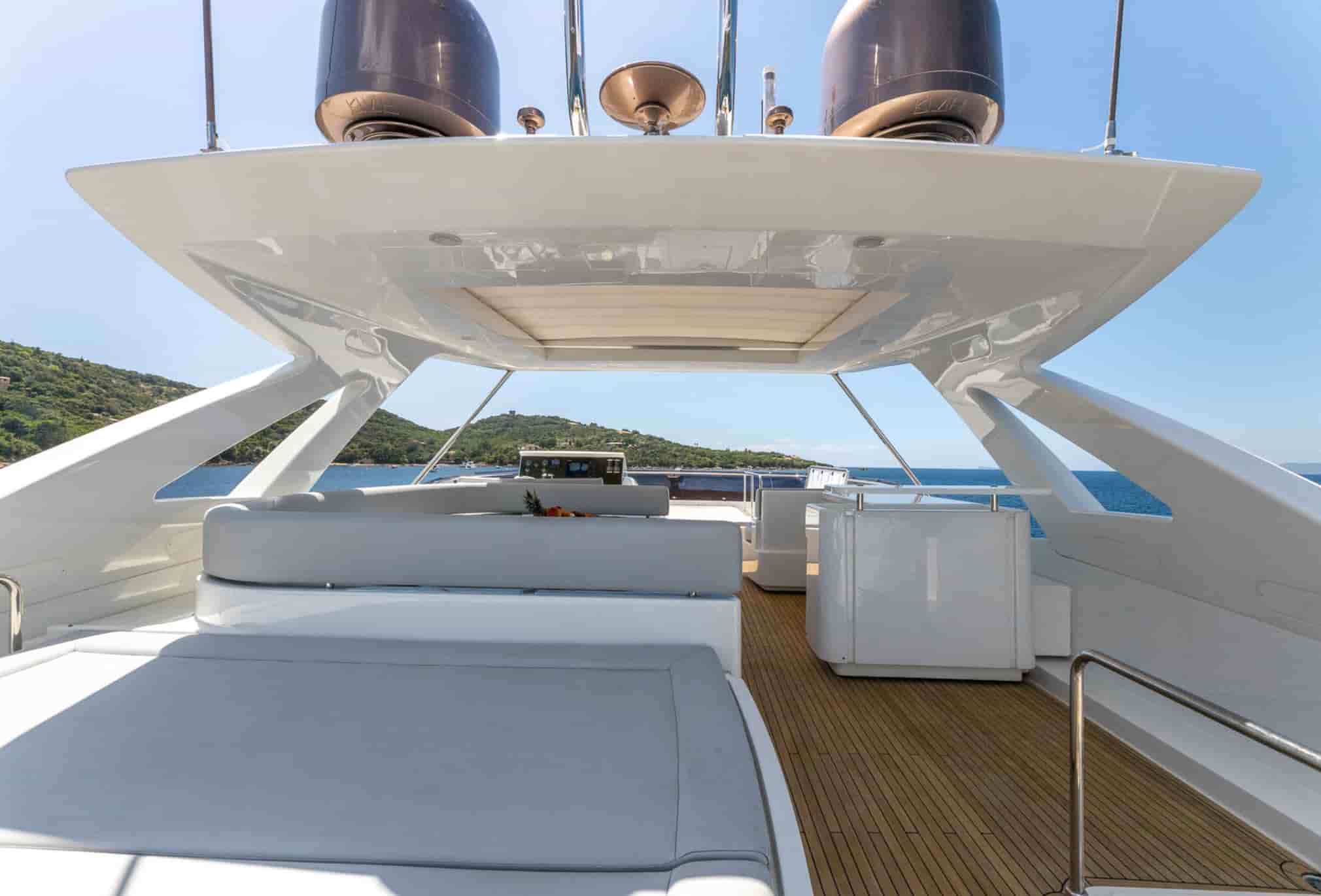 Ferretti 800 - View 22