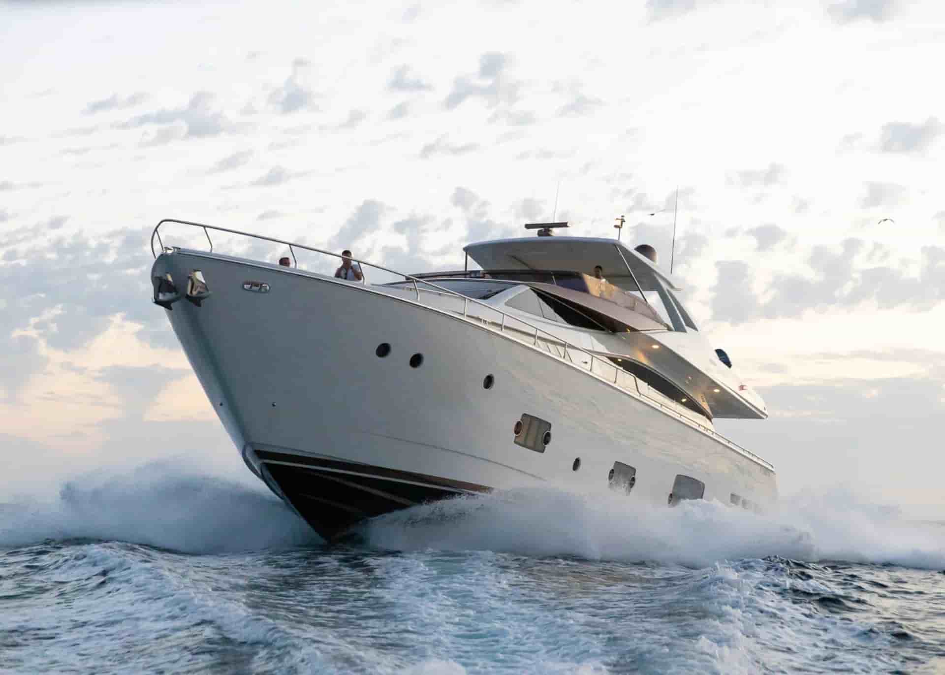 Ferretti 800 - View 9