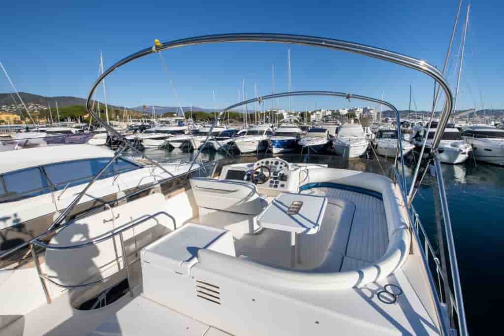 Princess 50 Flybridge - View 16