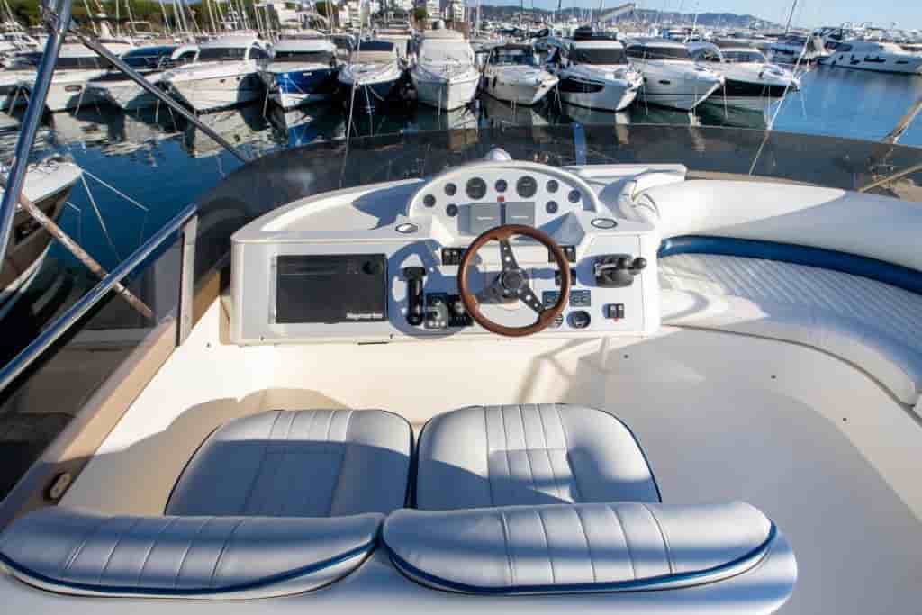 Princess 50 Flybridge - View 18
