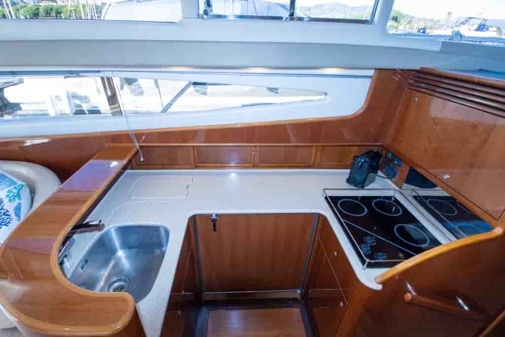 Princess 50 Flybridge - View 26