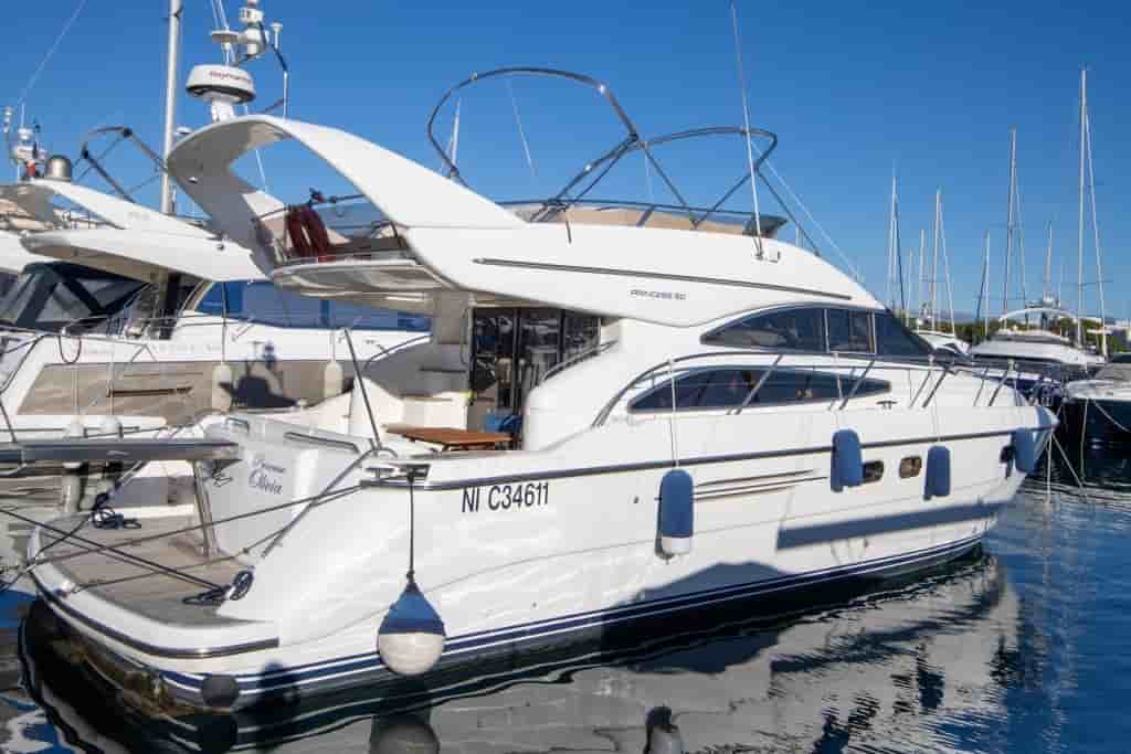 Princess 50 Flybridge - View 3