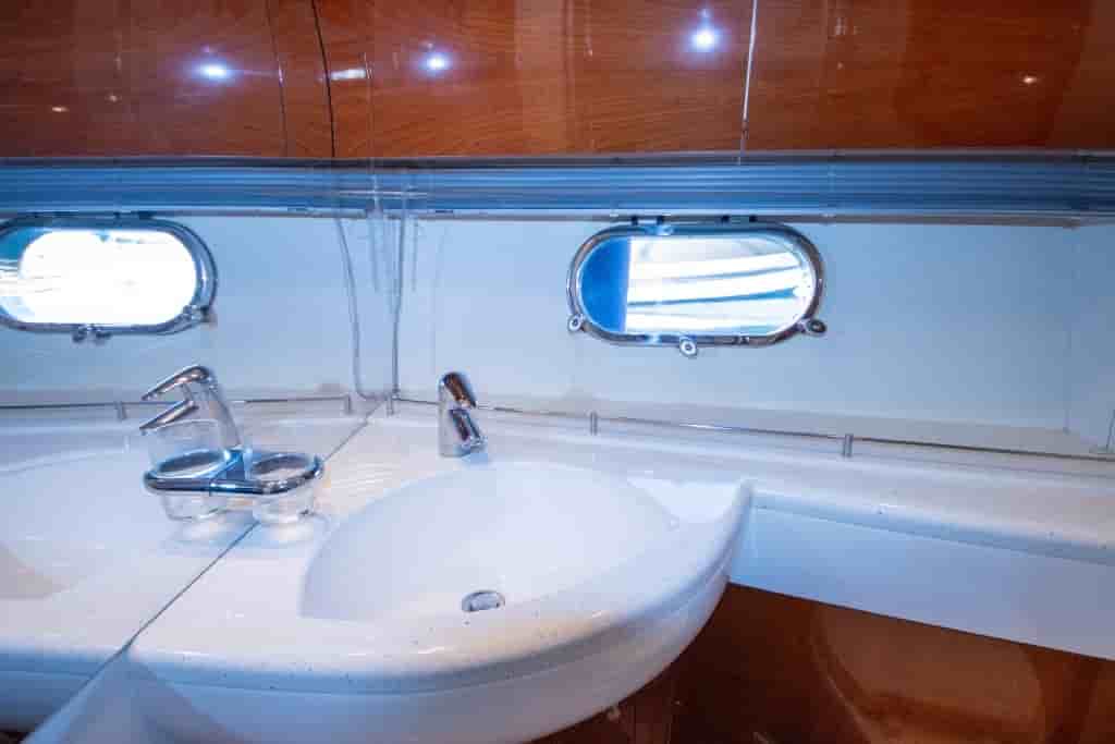 Princess 50 Flybridge - View 34