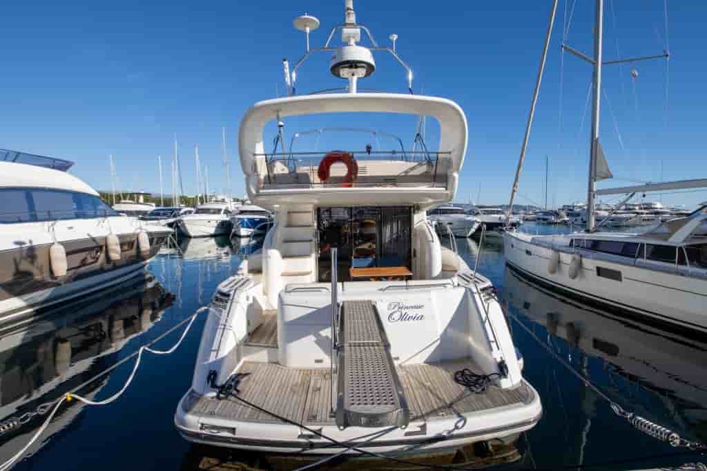 Princess 50 Flybridge - View 5