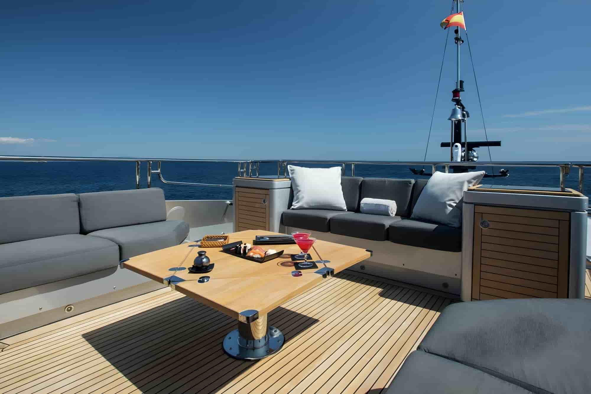 Palmer Johnson PJ 120 SportYacht - View 14