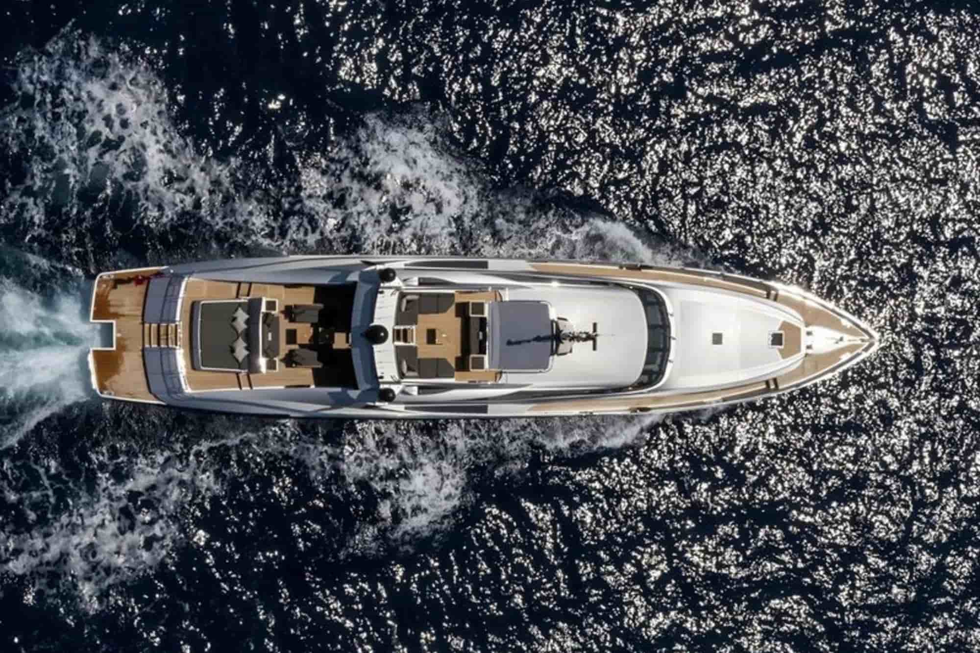 Palmer Johnson PJ 120 SportYacht - View 3