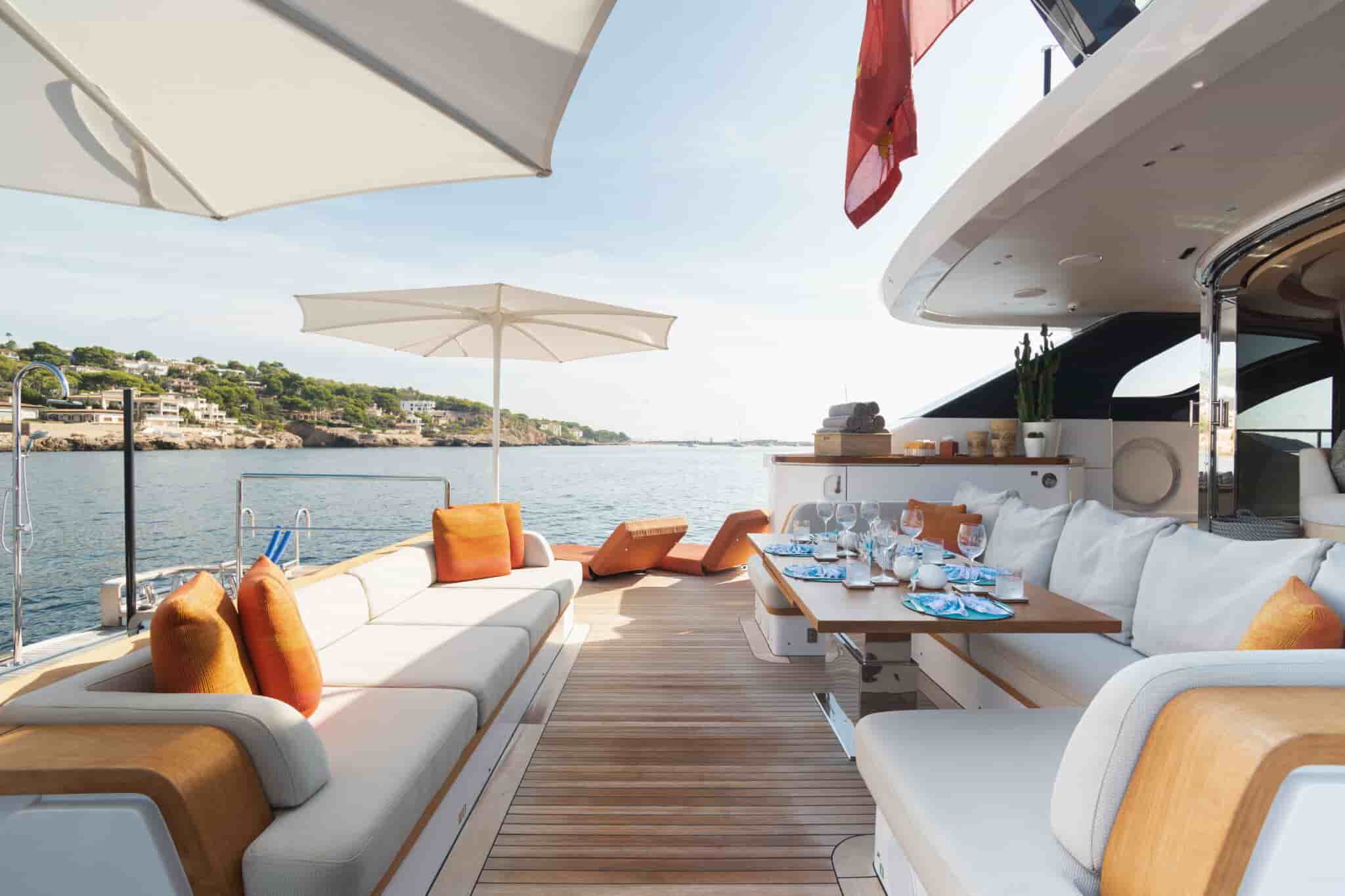 Benetti Oasis 40M - View 17