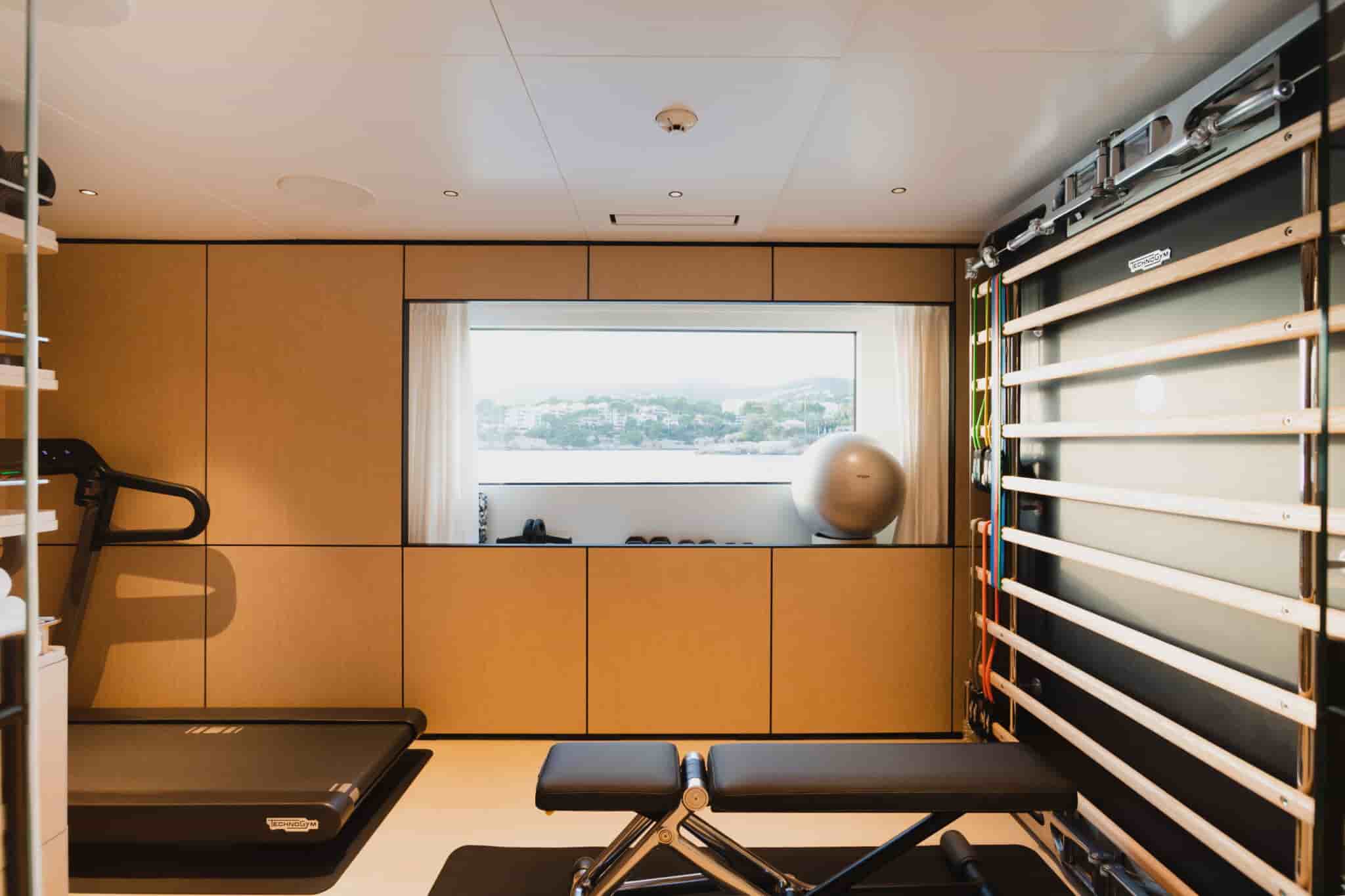 Benetti Oasis 40M - View 41